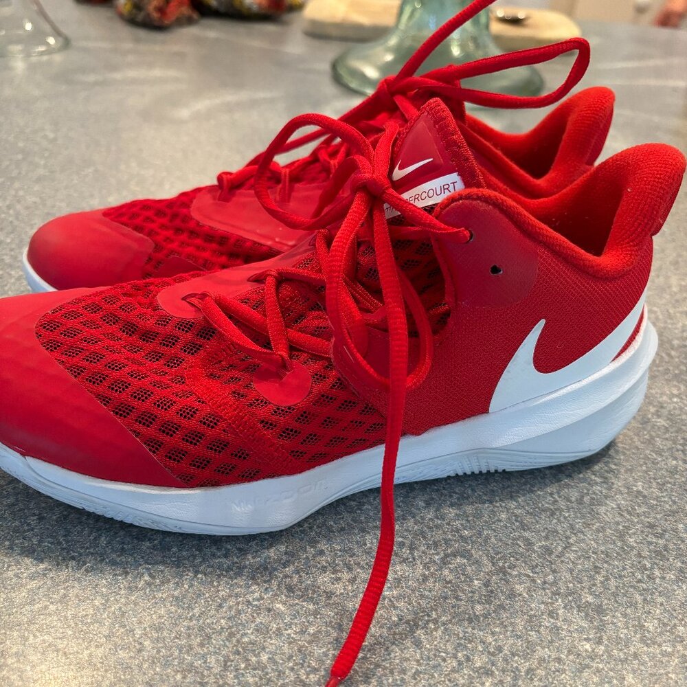 W Nike Zoom Hyperspeed Court Sz 8